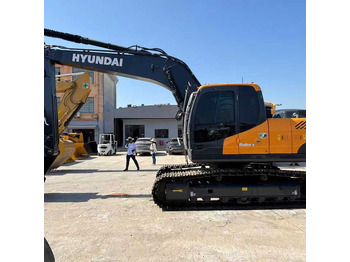 Excavadora HYUNDAI