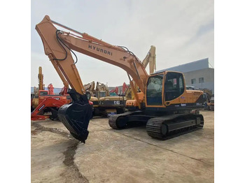 Excavadora HYUNDAI