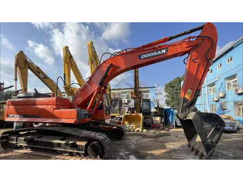 Excavadora de cadenas DOOSAN DX300LC