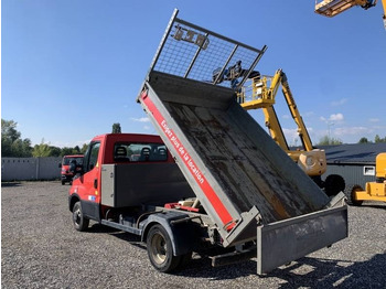 Camión volquete IVECO Daily 35c13