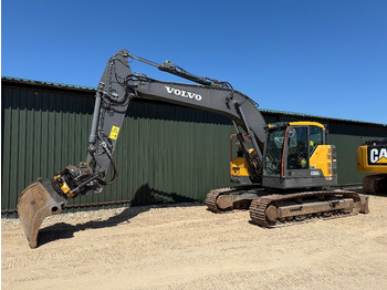 Excavadora de cadenas VOLVO ECR235EL