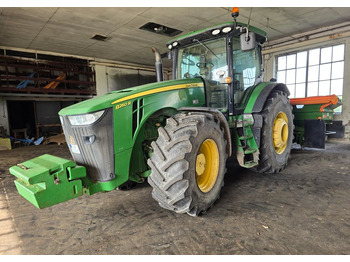 Tractor JOHN DEERE 8R Series
