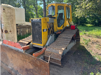 Bulldozer CATERPILLAR D4H LGP: foto 4