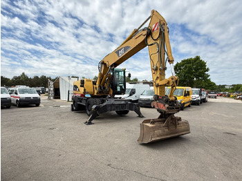 Excavadora de ruedas CATERPILLAR M322C