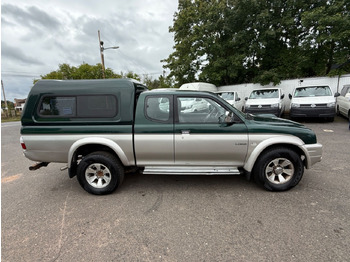 SUV/ Todoterreno Mitsubishi L200 Magnum  TD Intense Club Cab 2500: foto 3
