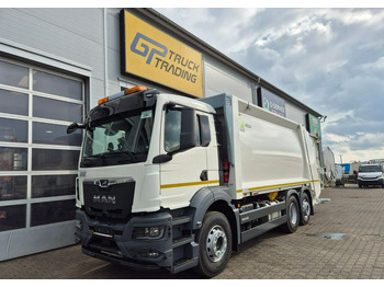 Camión de basura MAN TGS