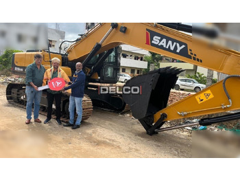 Excavadora de cadenas SANY SY215C-9LC: foto 3