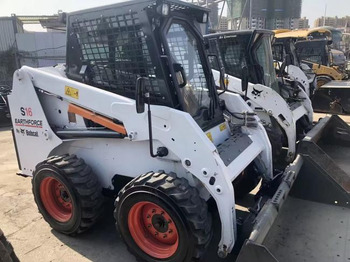 Minicargadora BOBCAT S16