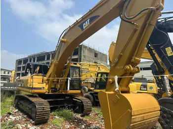 Excavadora de cadenas CATERPILLAR 330BL