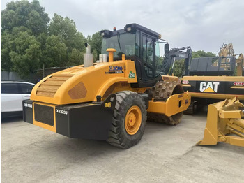 Apisonadora de asfalto XCMG XS223J