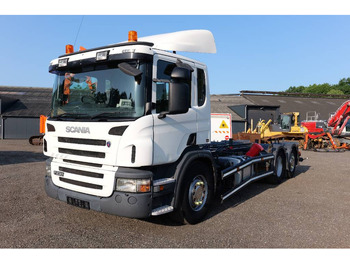 Camión chasis SCANIA P 230