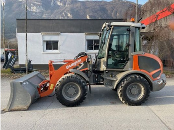 Cargadora de ruedas WEYCOR