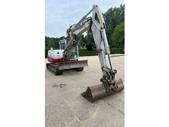 Miniexcavadora TAKEUCHI
