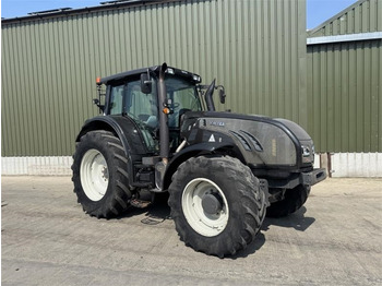 Tractor VALTRA T163