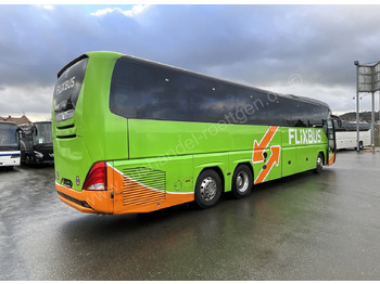Autocar Neoplan Tourliner L: foto 4