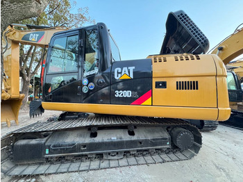 Excavadora de cadenas CATERPILLAR 320D