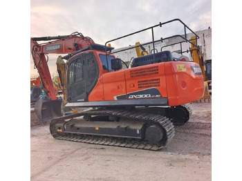 Excavadora de cadenas DOOSAN DX300