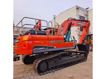 Excavadora de cadenas DOOSAN DX300