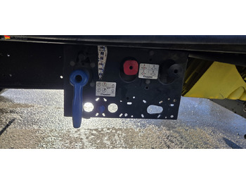 Semirremolque lona Krone SD Megatrailer Hubdach Liftachse | SAF Achsen: foto 5