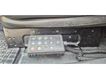 Camión cisterna Mercedes-Benz Actros 2536 L 3 Kammern, 19500 L, mp3, Oben Unten Befüllung: foto 2 Camión cisterna Mercedes-Benz Actros 2536 L 3 Kammern, 19500 L, mp3, Oben Unten Befüllung: foto 2