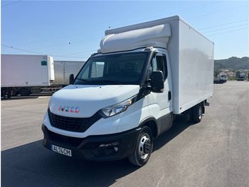 Camión caja cerrada IVECO Daily 35c16
