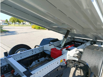 Furgoneta basculante IVECO DAILY 35C16 NUOVO 3.0 cc MOD: 2025 RIBALTABILE: foto 4