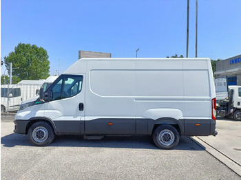 Leasing de  IVECO DAILY 35S14 L2H2 CNG METANO KM 0 IVECO DAILY 35S14 L2H2 CNG METANO KM 0: foto 5