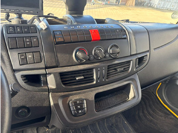 Leasing de  IVECO EUROCARGO 120E25P IVECO EUROCARGO 120E25P: foto 2