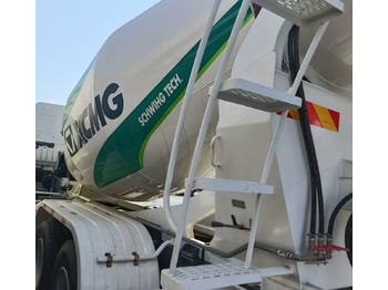 Camión hormigonera SINOTRUK HOWO