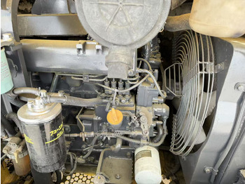 Miniexcavadora KOMATSU PC56: foto 5