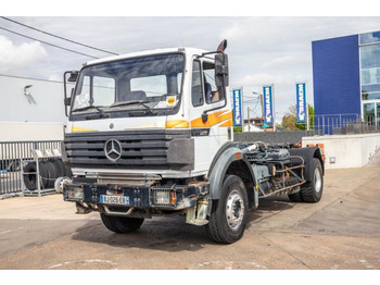 Camión multibasculante MERCEDES-BENZ SK 2024