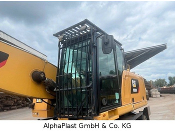 Excavadora de cadenas CATERPILLAR MH3024