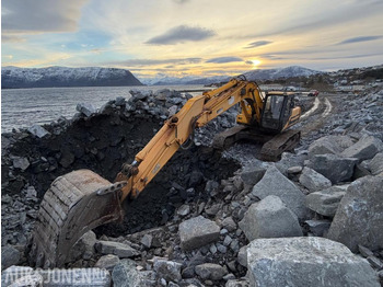 Excavadora JCB JS200LC