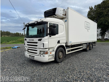 Camión caja cerrada SCANIA P 380