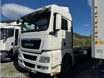 Camión portacontenedore/ Intercambiable MAN TGX 26.480