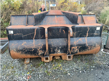 Implemento CATERPILLAR