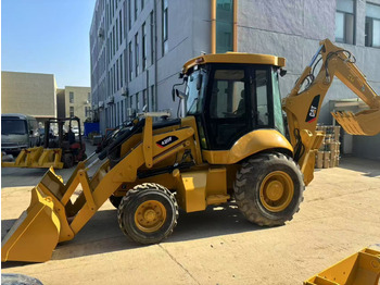 Retroexcavadora CATERPILLAR 420F2