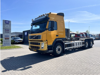 Camión con equipo de cable VOLVO FM 480