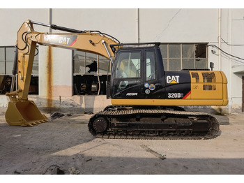 Excavadora de cadenas CATERPILLAR 320D2
