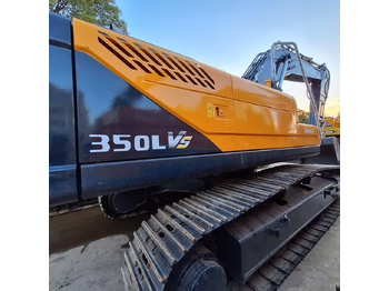 Excavadora de ruedas HYUNDAI