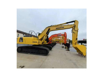 Excavadora de cadenas Komatsu PC 220-8 Excavator: foto 3