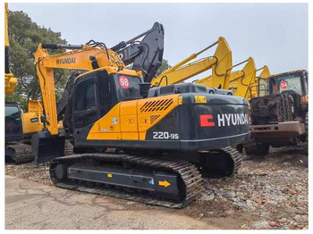 Excavadora de cadenas HYUNDAI