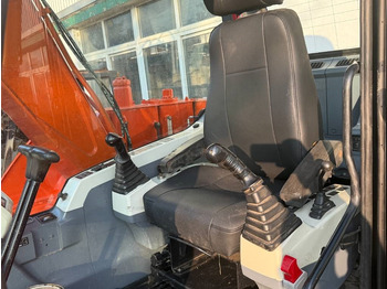 Excavadora de cadenas Doosan DX 75: foto 2