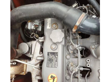 Excavadora de cadenas Hitachi 135US-6: foto 2