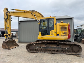 Excavadora de cadenas KOMATSU PC228