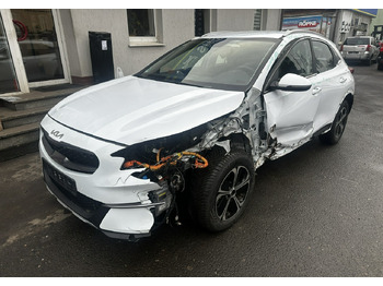 Hatchback Kia Xceed 1.6 GDI Hybryda Plug-in 50 km na prądzie 2022: foto 4