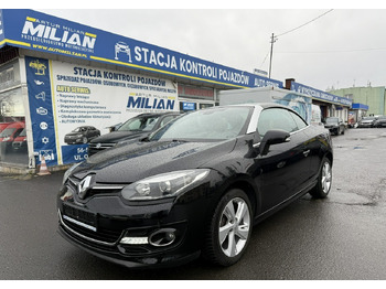 Coche RENAULT