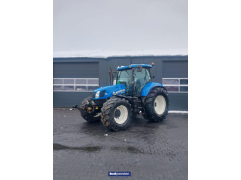 Tractor NEW HOLLAND