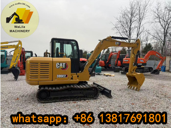 Miniexcavadora CATERPILLAR 306E2