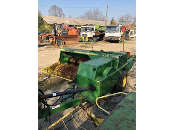 Empacadora de pacas cuadradas John Deere 459: foto 2